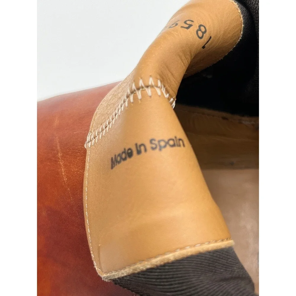 Magnanni Boots Mens 9M Burnished Cognac Leather Square Toe Formal Ankle Chelsea